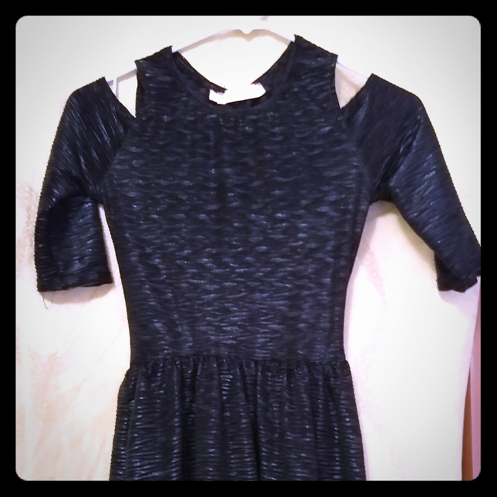 Girl's dress